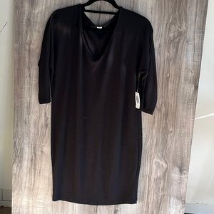Old Navy 3/4 sleeve black stretch knit dress size  x small NWT